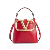 Valentino Garavani Small Supervee Handbag In Calfskin Red