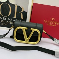 Valentino Garavani Small Supervee Shoulder Bag In Calfskin BlackGold